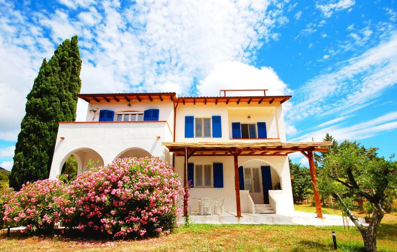 Casa Balena Bianca Lacona Exterior foto